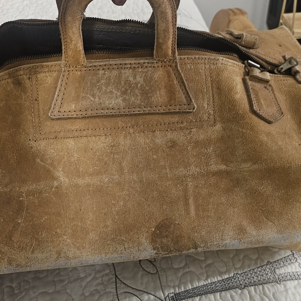 Men's Tan Leather Bag